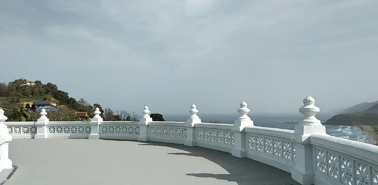 Oferta Especial Ultima Hora - Sarakatua15 - Vistas Espectaculares - Familias Y Parejas - 2 Dormitorios Independientes - Amplio Salon Cocina Comedor - Tarjeta Parking Ota Gratis - Julio Y Agosto Estancia Minima 7 Noches De Domingo A Domingo - Zarautz Appartement