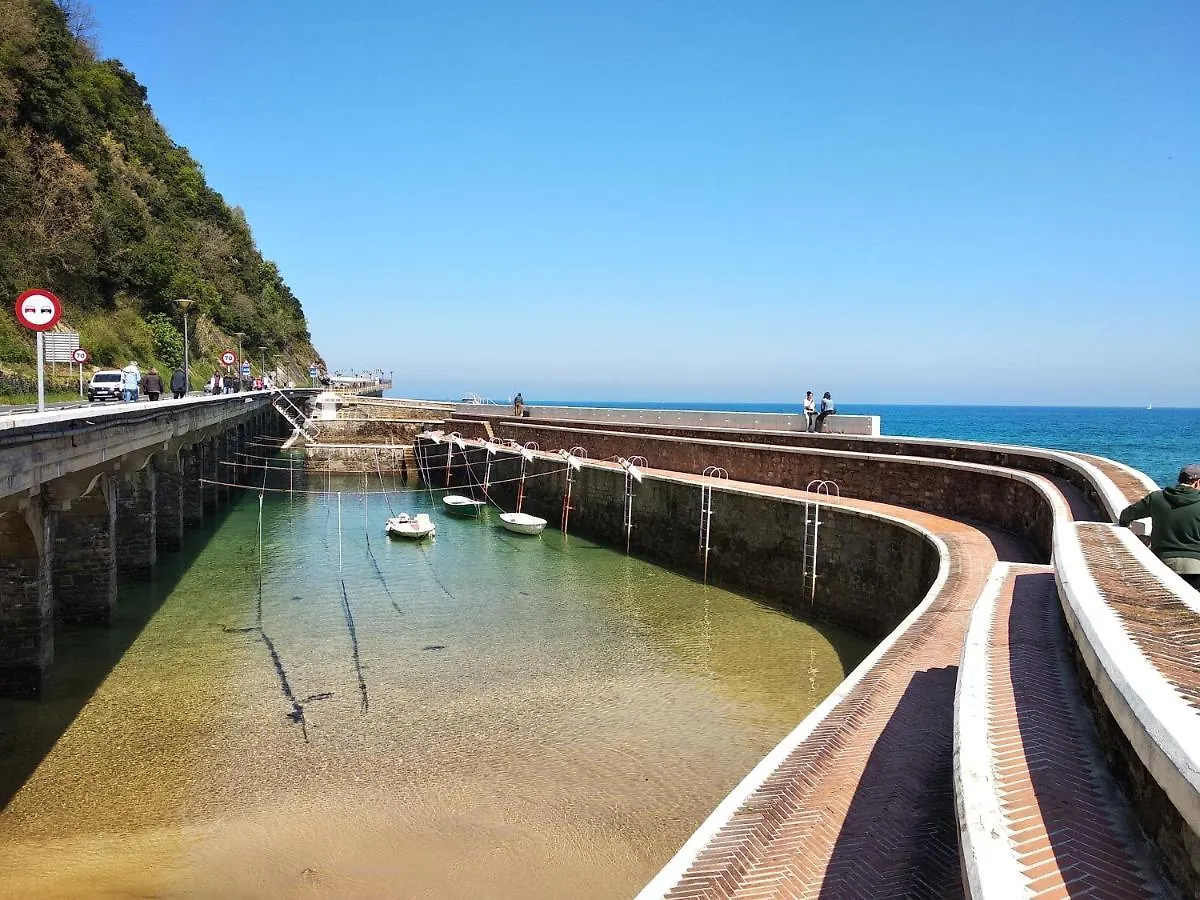 Sarakatua15: Spacious Family Apartment with Spectacular Views Zarautz