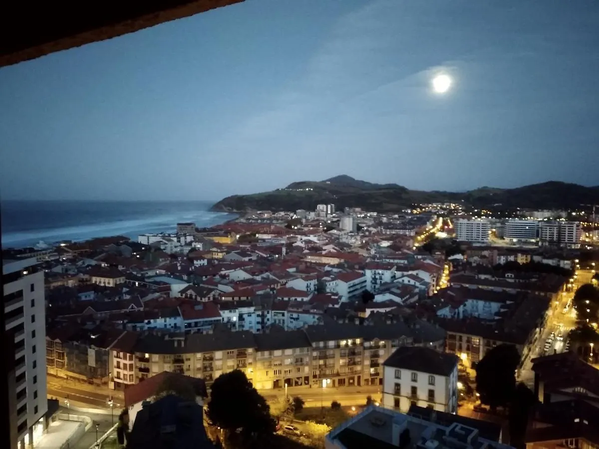 Sarakatua15: Spacious Family Apartment with Spectacular Views Zarautz Spain